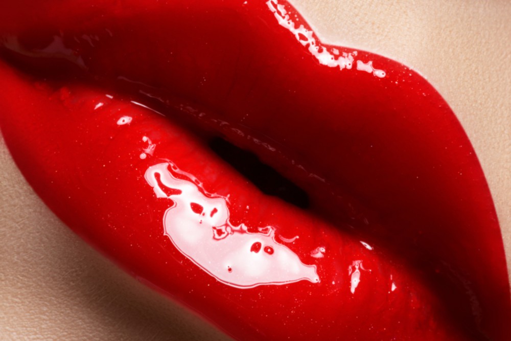 Glossy_Lips_by_Seprimor_Lizenz_Shutterstock_m